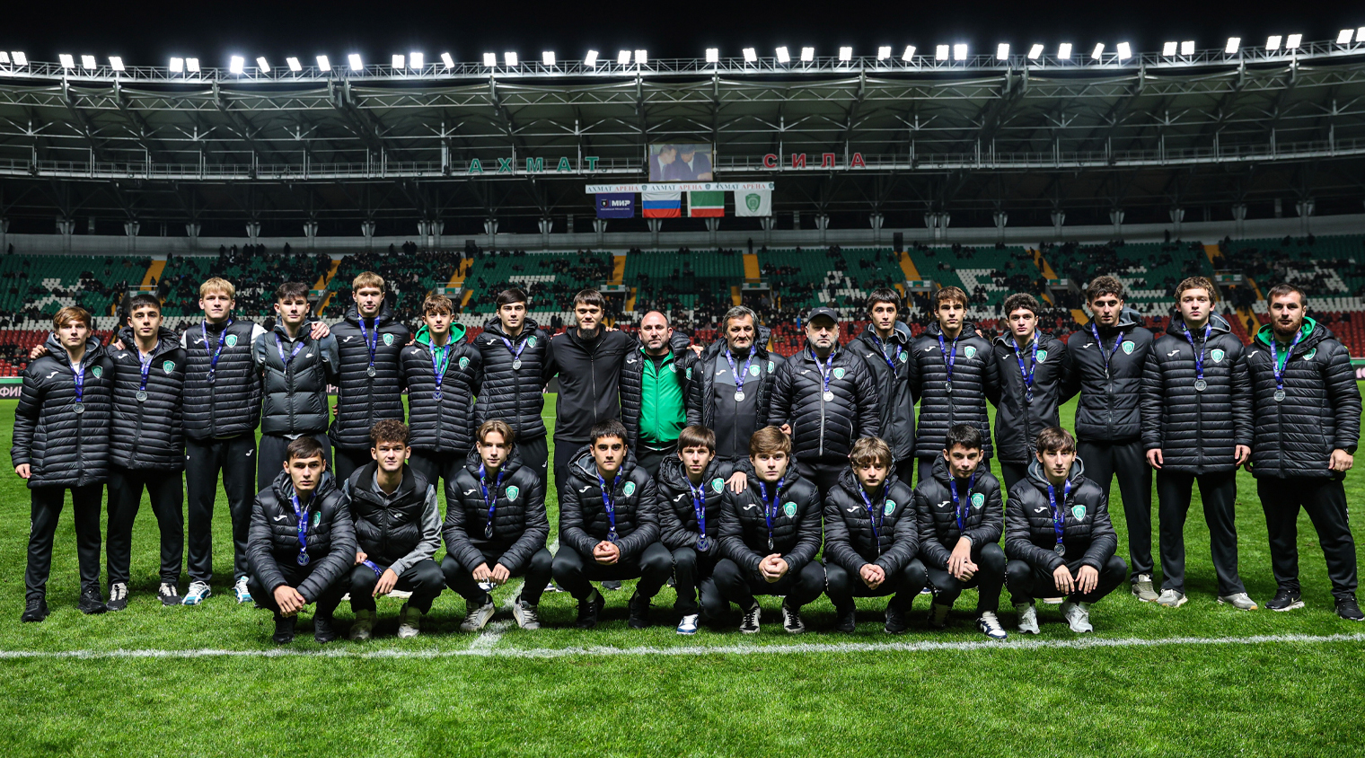 Воспитанникам АФ «Рамзан» вручили медали по итогам сезона-2025