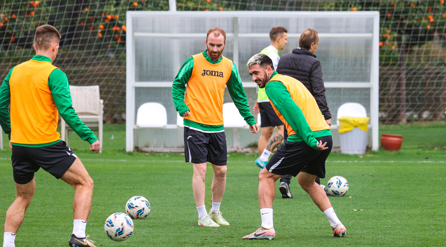 Фото: тренировка перед игрой с «Вождовацем»